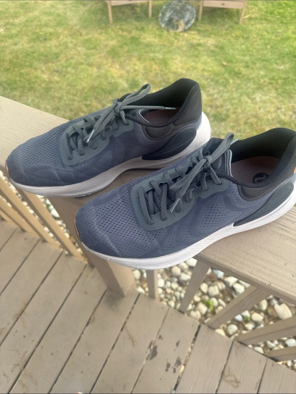 lululemon athletica lightweight breathable